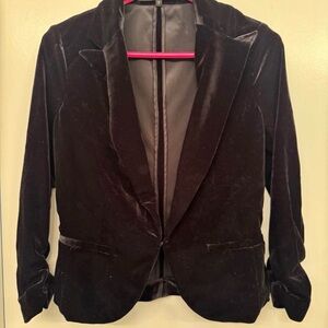 Amanda & Chelsea Black Velvet Blazer
